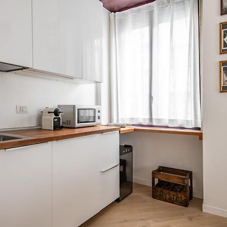 Easylife - Coccole E Comfort - Bilocale Caldo Ed Accogliente A Due Passi Dai Navigli E Metro Verde Milan Bagian luar foto