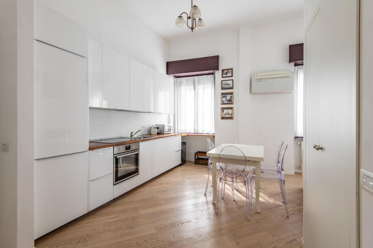 Easylife - Coccole E Comfort - Bilocale Caldo Ed Accogliente A Due Passi Dai Navigli E Metro Verde Milan Bagian luar foto